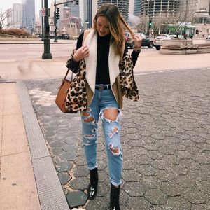 Meet your Posher, Alison